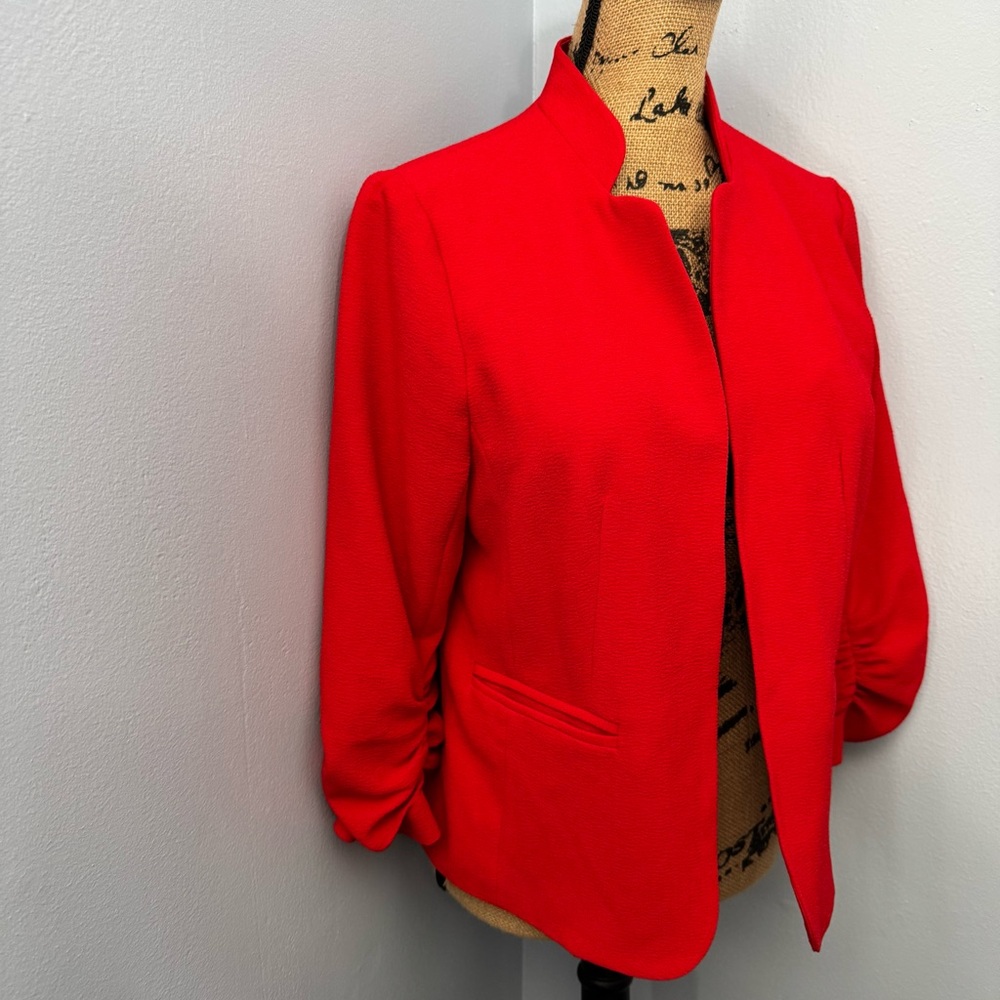 Studio JPR Red Textured Blazer - Picture 2 of 11
